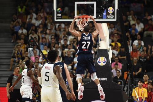 Mondial de Basket : (re)vivez la victoire de la France Mondial 2019 de basket: Les Bleus se sont baladés, revivez